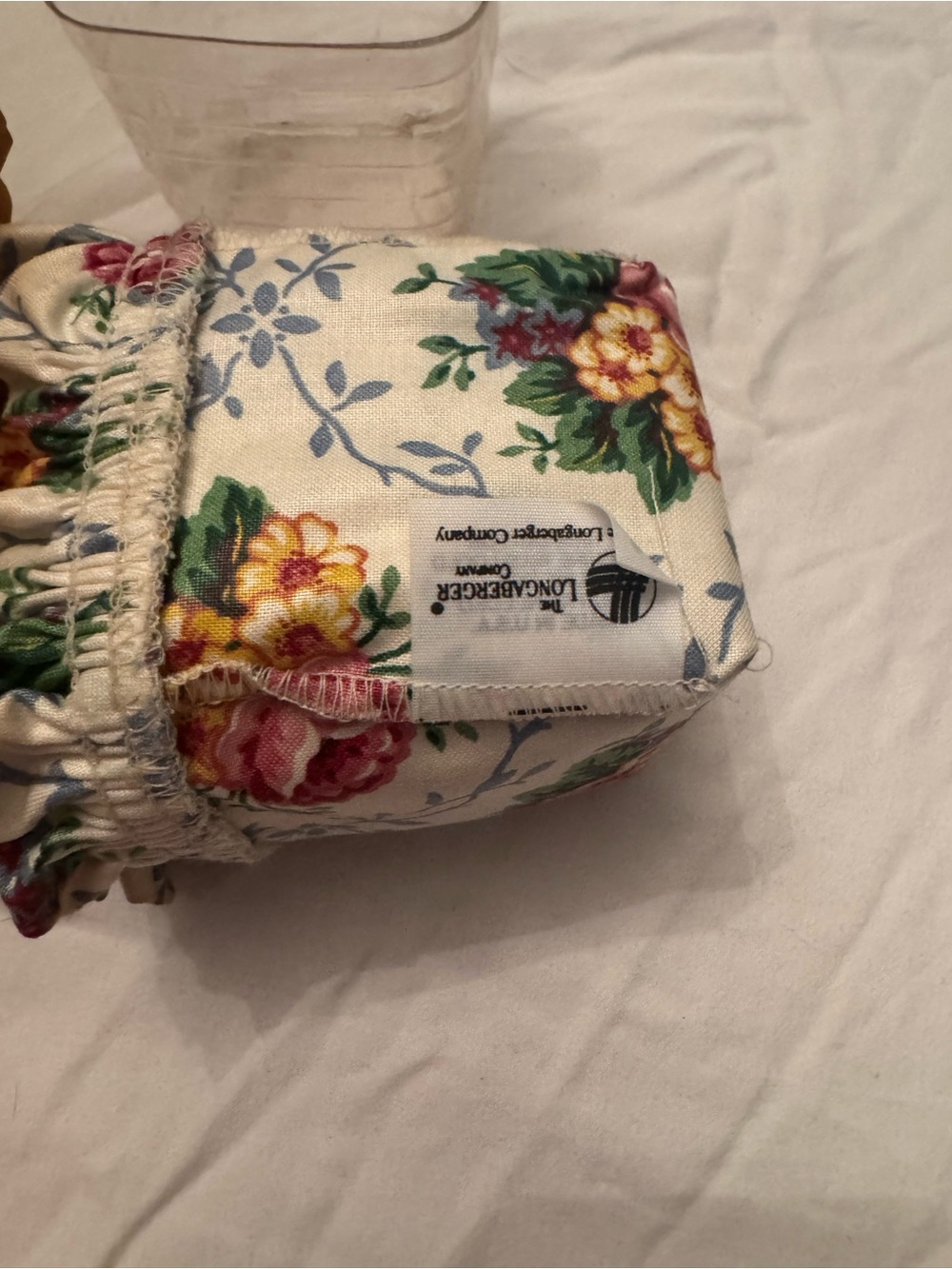 Longaberger Chive Basket 1996 with Floral Ruffle Liner and plastic liner - Picture 4 of 8